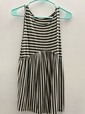 Striped Sleeveless Maternity top